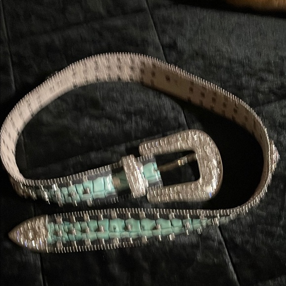 Western Bling Accessories - Elegant Silver and Turquoise Women's Belt